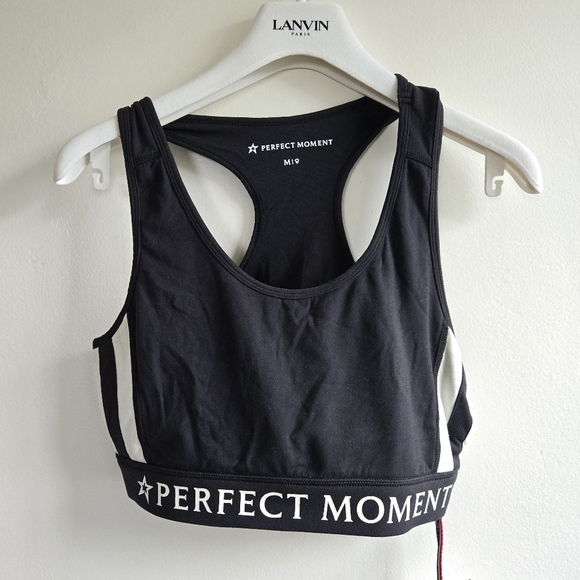 New Perfect Moment Stripes Stars Black/White Sports Bra Medium NWT - Picture 9 of 11